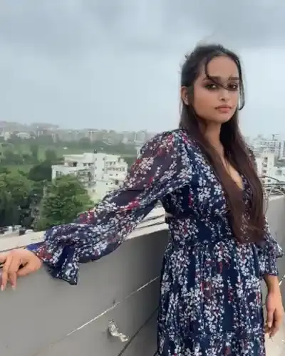 Kesli Escorts